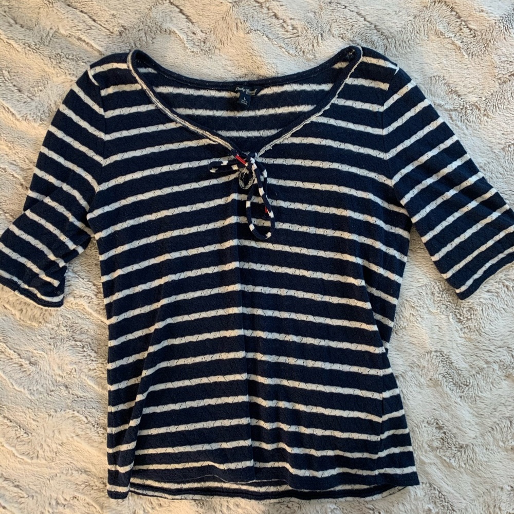 Lucky Brand top
